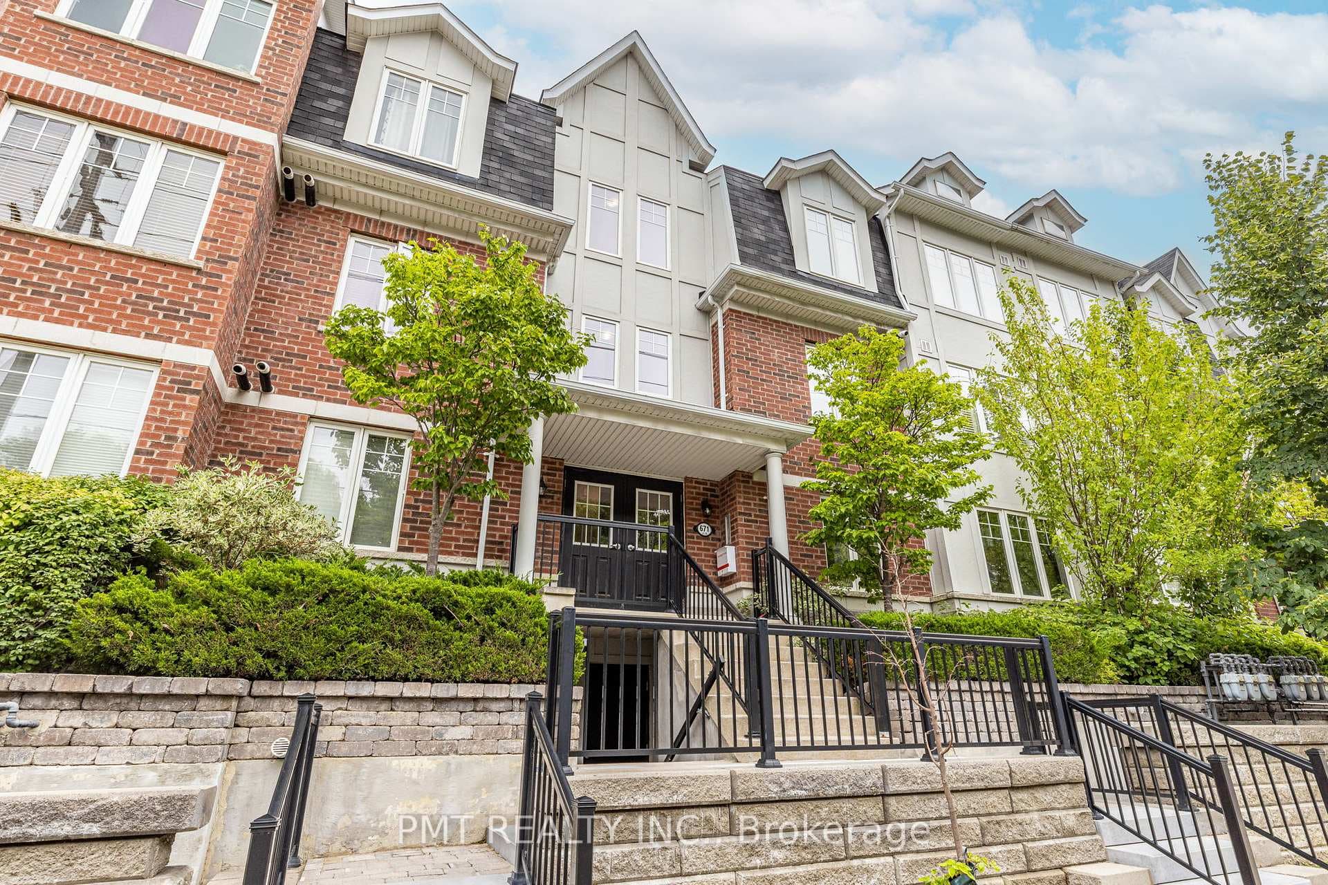 671 Warden Avenue Unit 29B photo 25