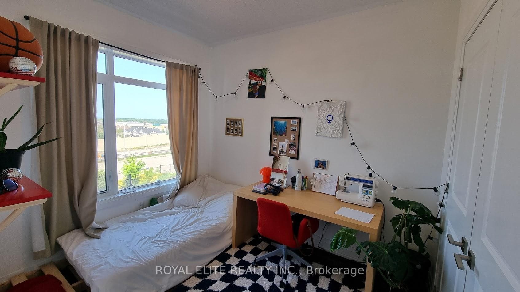 90 Salteron Circle photo 9