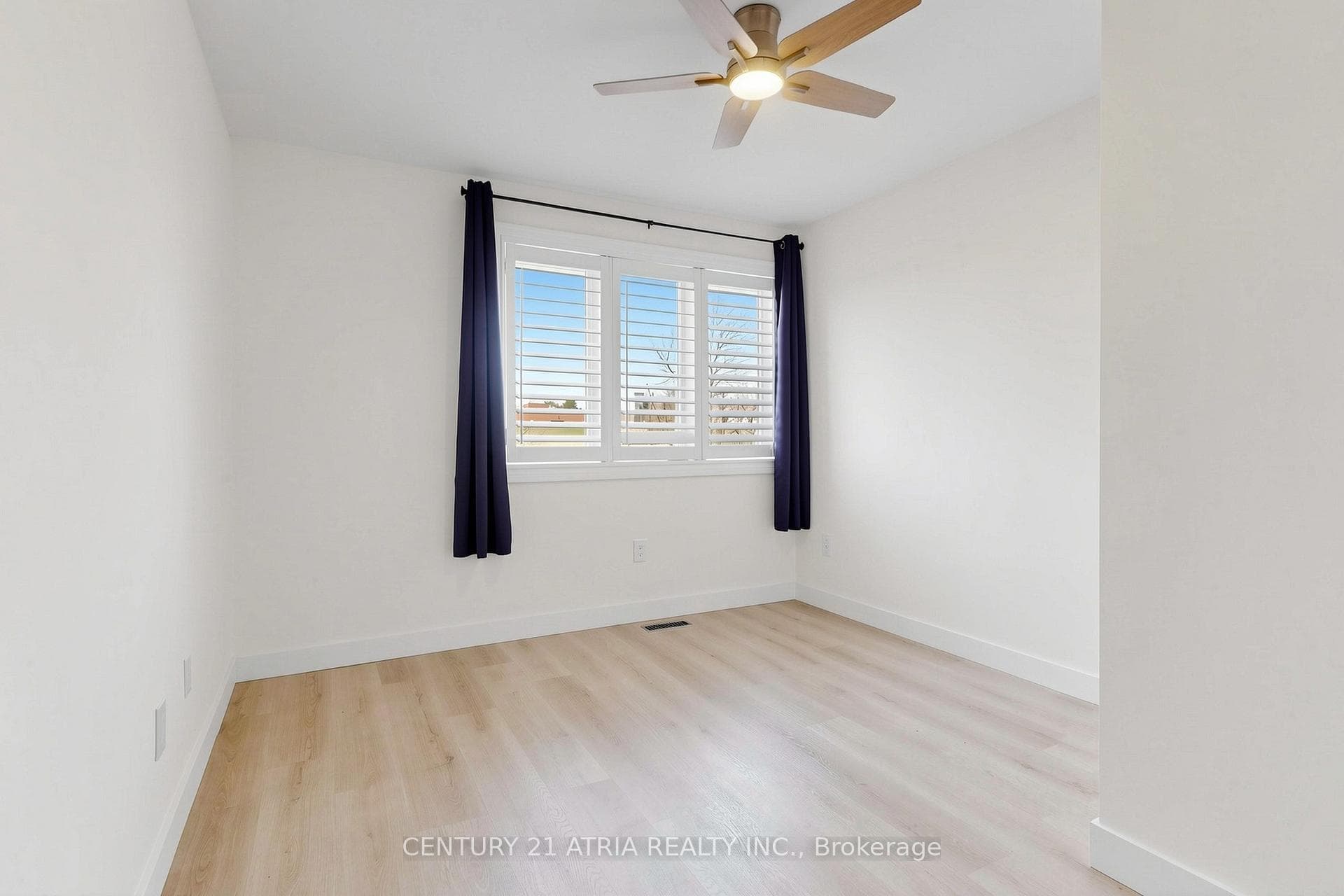 7 Anderson Place photo 29