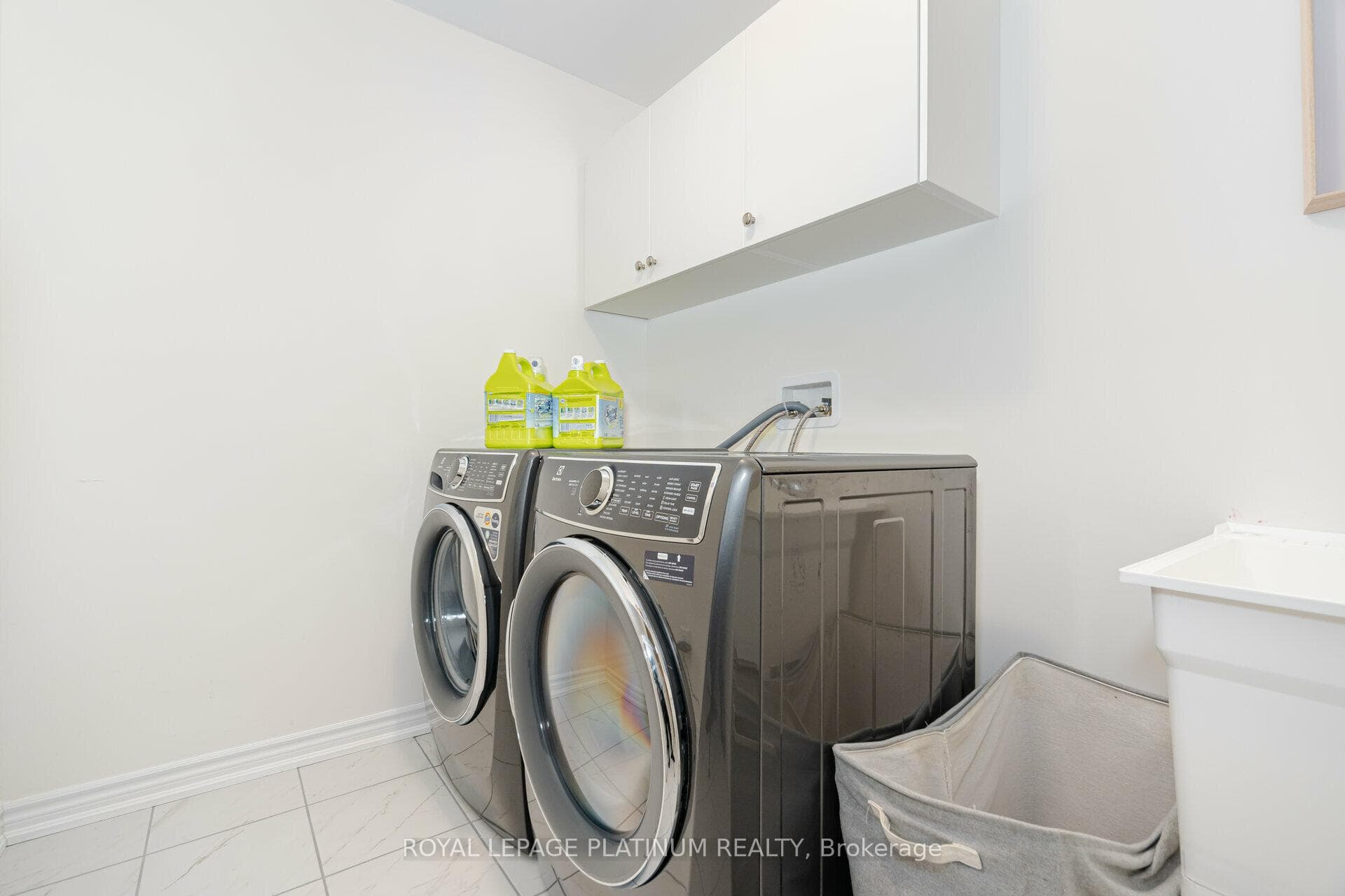 2199 Grainger Loop N/A photo 33