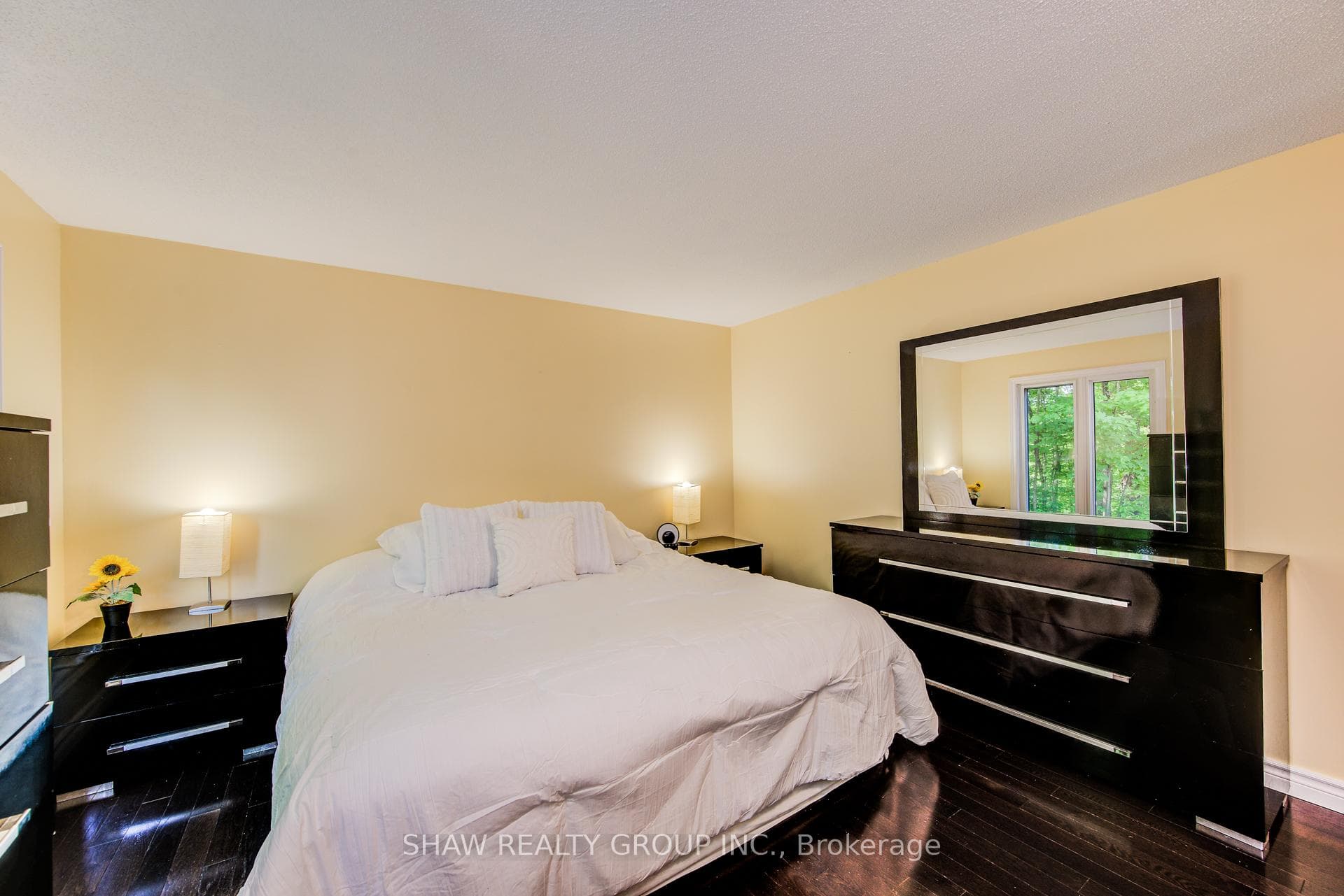 44 Ridgewood Crescent photo 18
