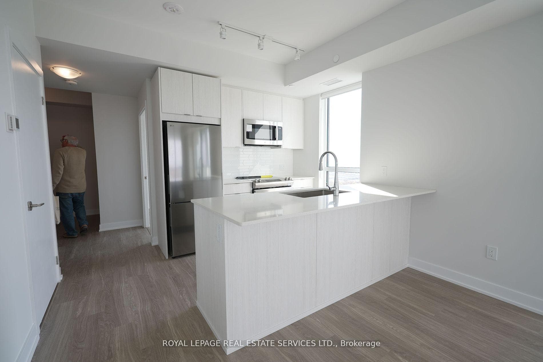 4130 Parkside Village N/A Unit 2701 photo 2
