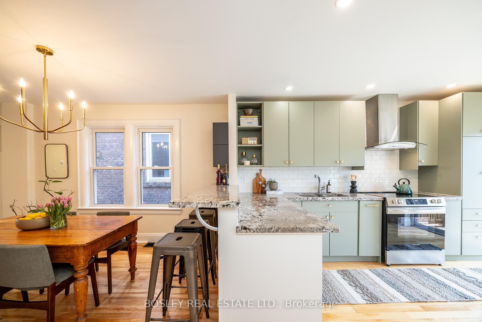 39 Firstbrooke Road photo 13