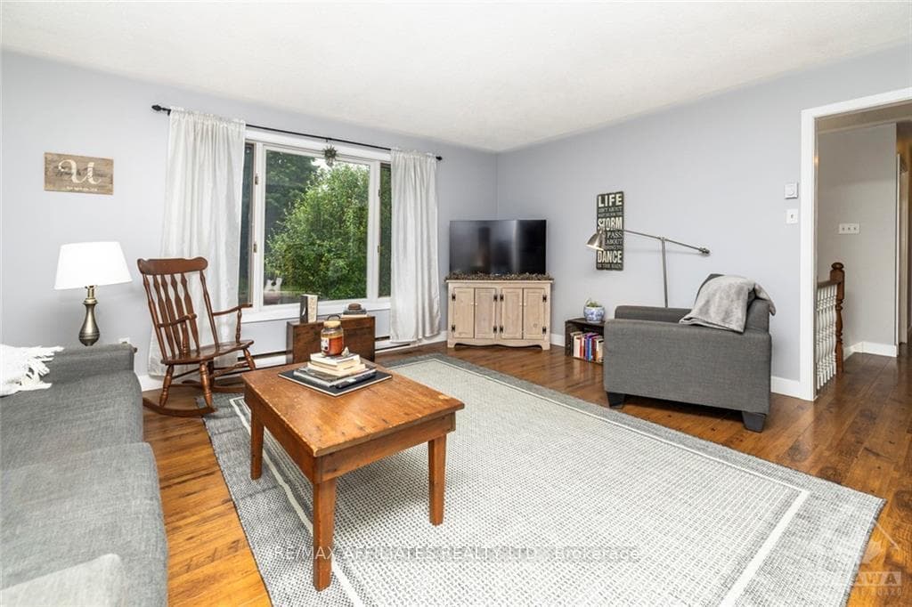 28 MATHER Street photo 10