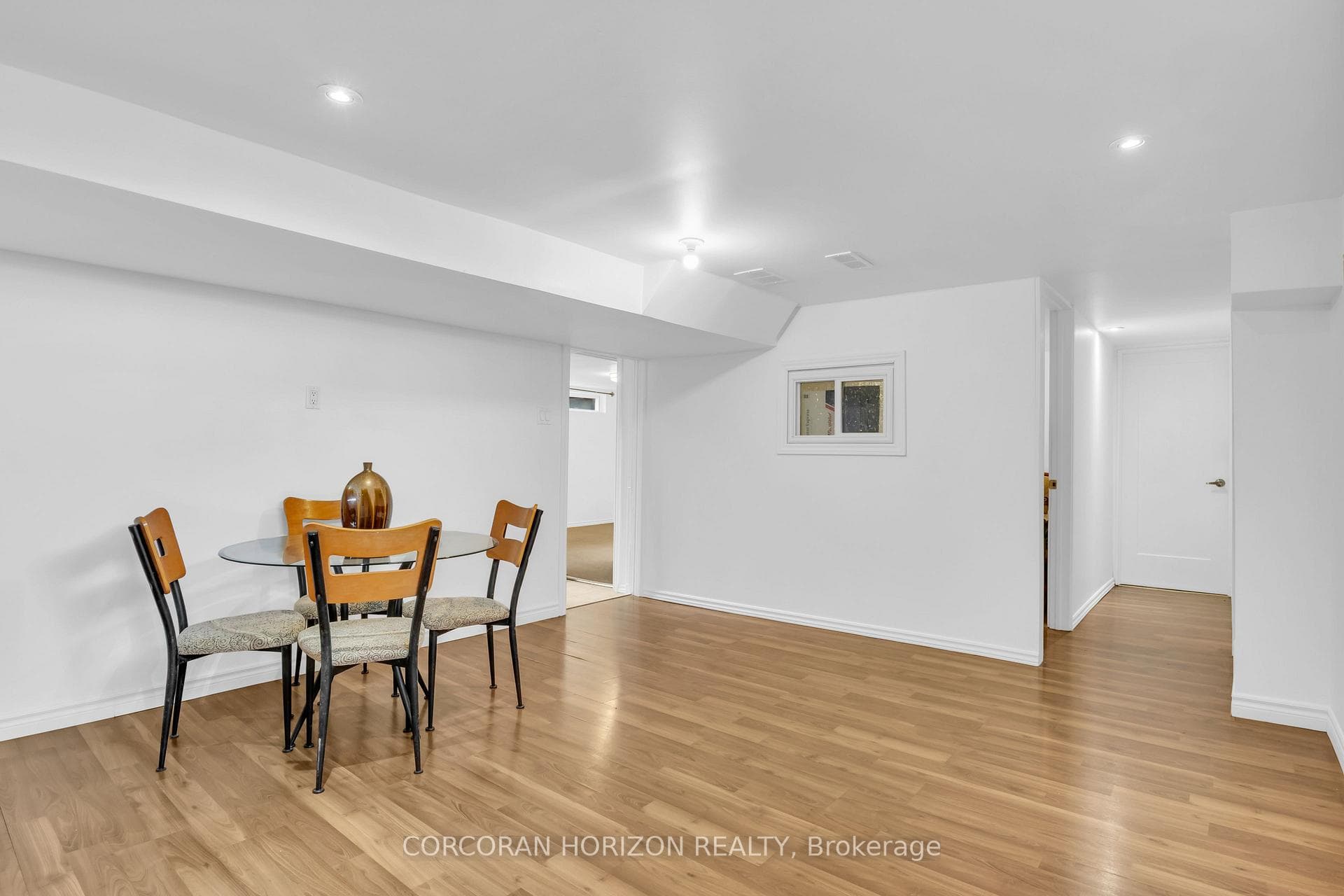 7226 Wellington Road photo 37