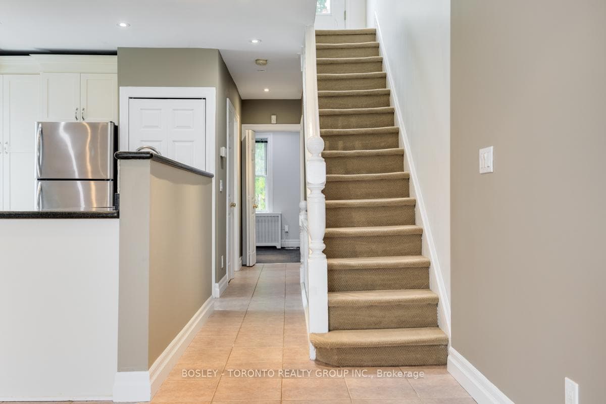 253 Bedford Road Unit Upper photo 13