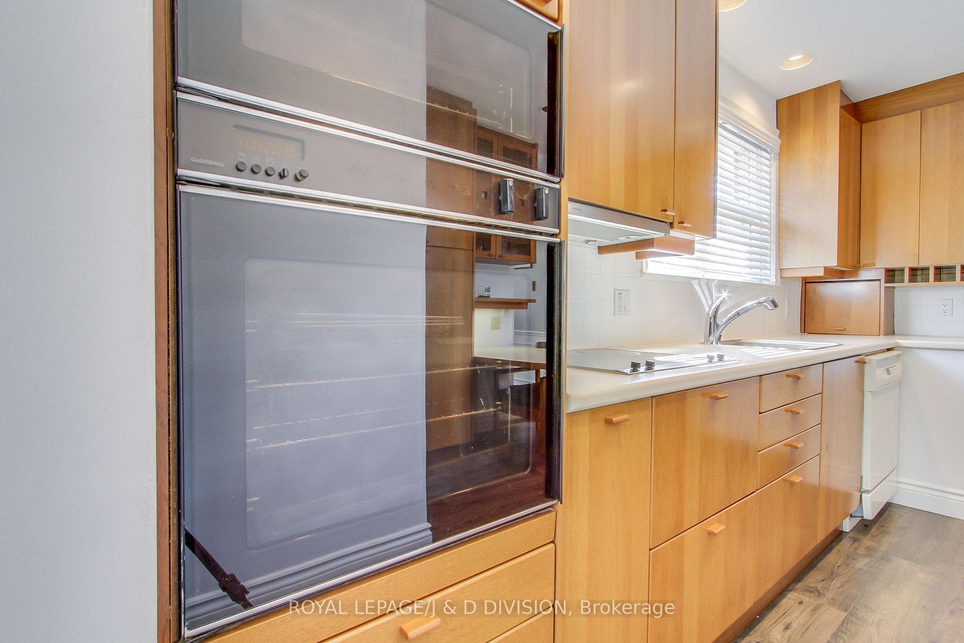 22 Dashwood Crescent photo 15