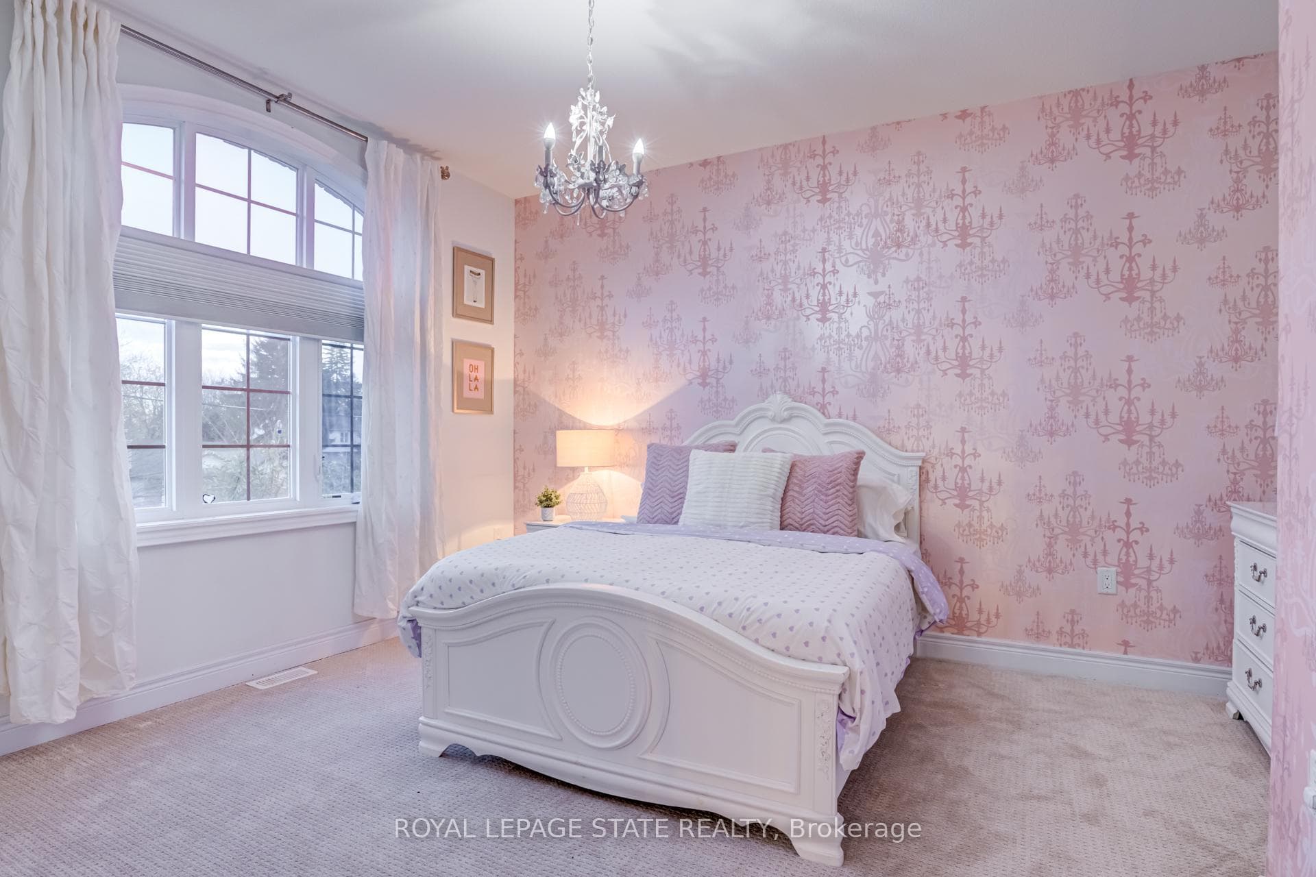 175 Oakhill Place photo 34