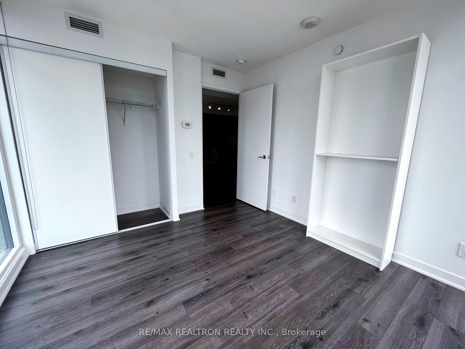 70 Queens Wharf Road Unit 2709 photo 10