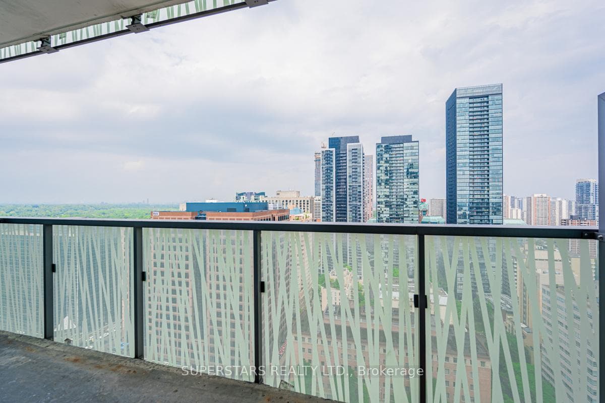 50 Charles Street Unit 2413 photo 18