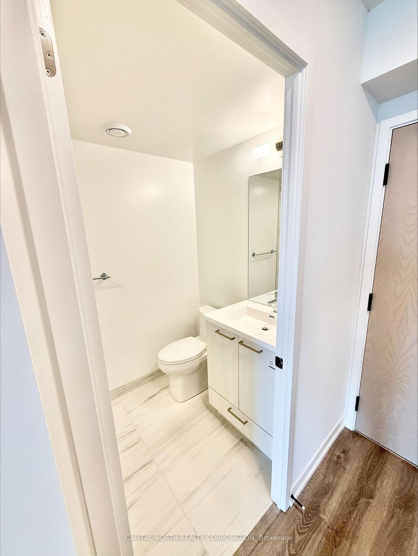 195 Commerce Street Unit 3910 photo 9