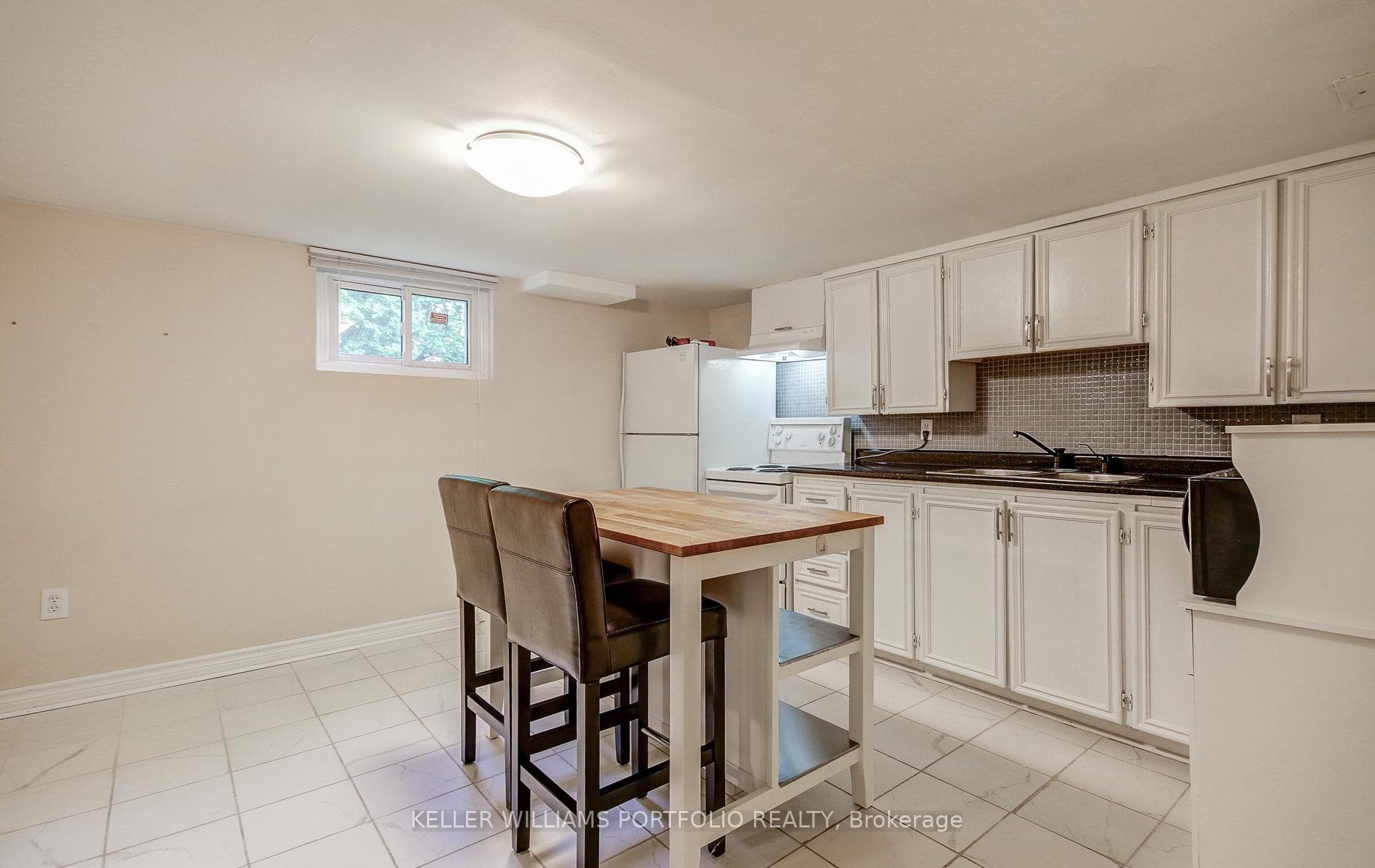 Modern Kitchen (lower level)
