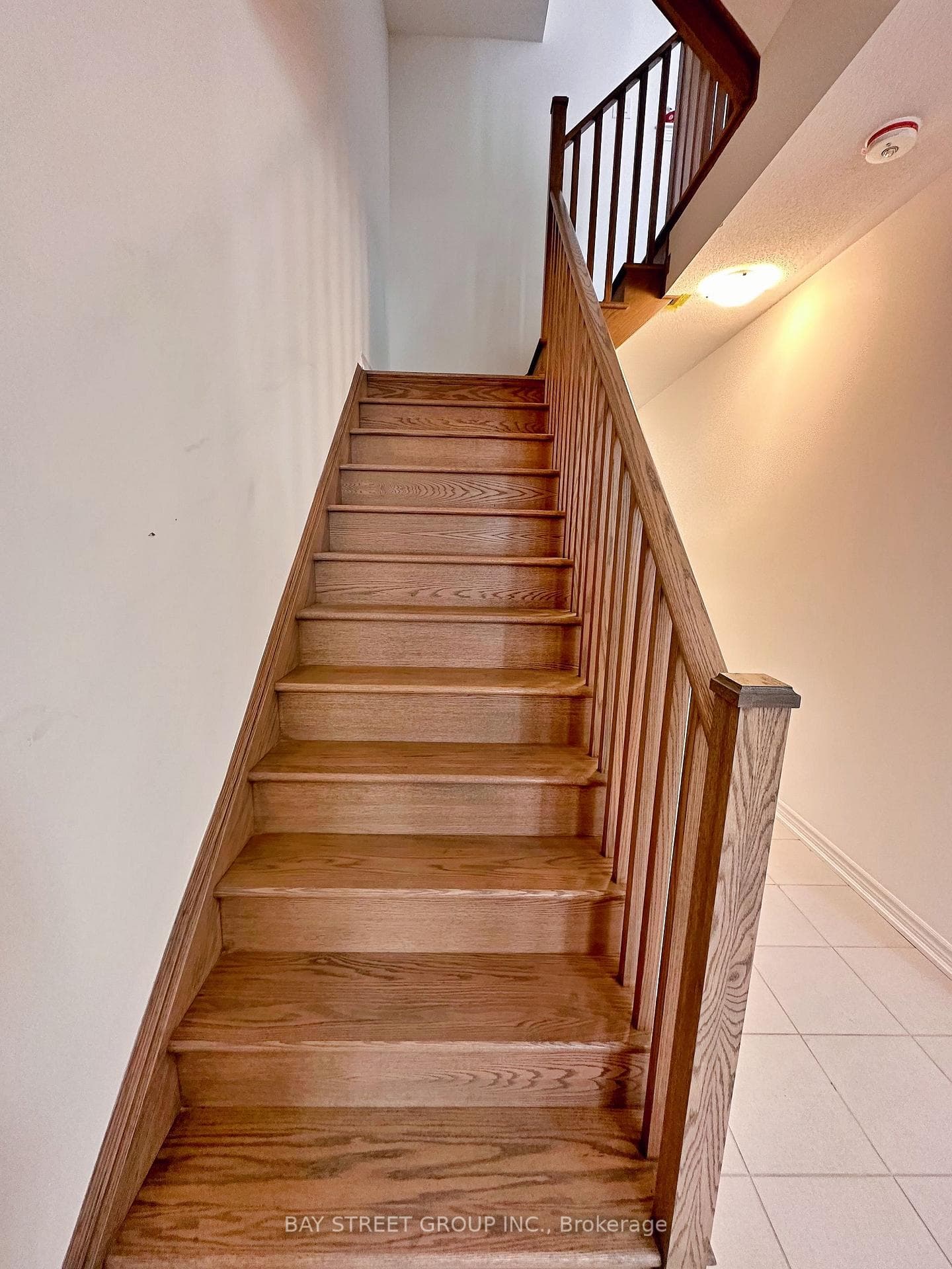 74 Chicago Lane photo 4