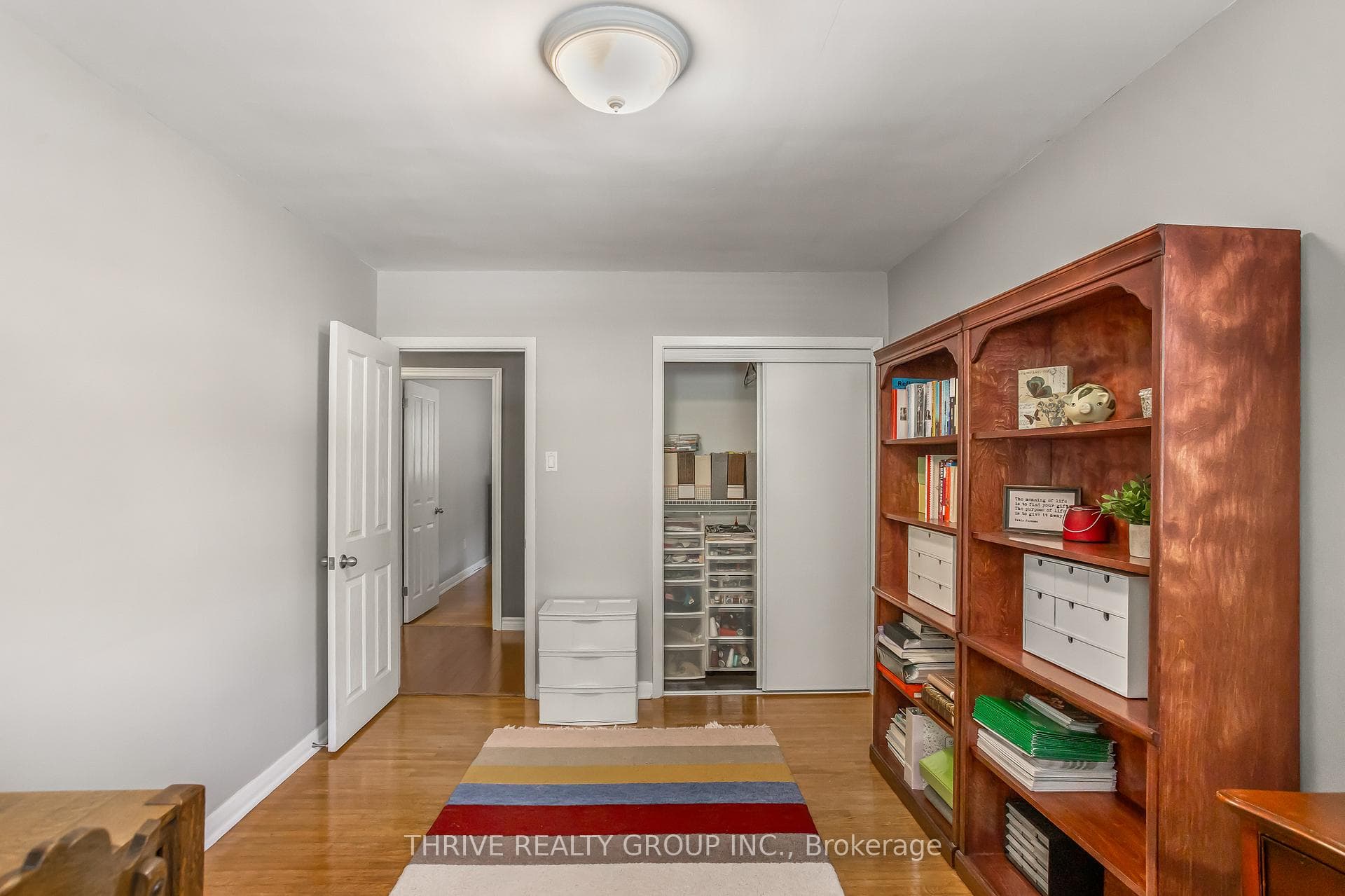 573 Lambton Street photo 20
