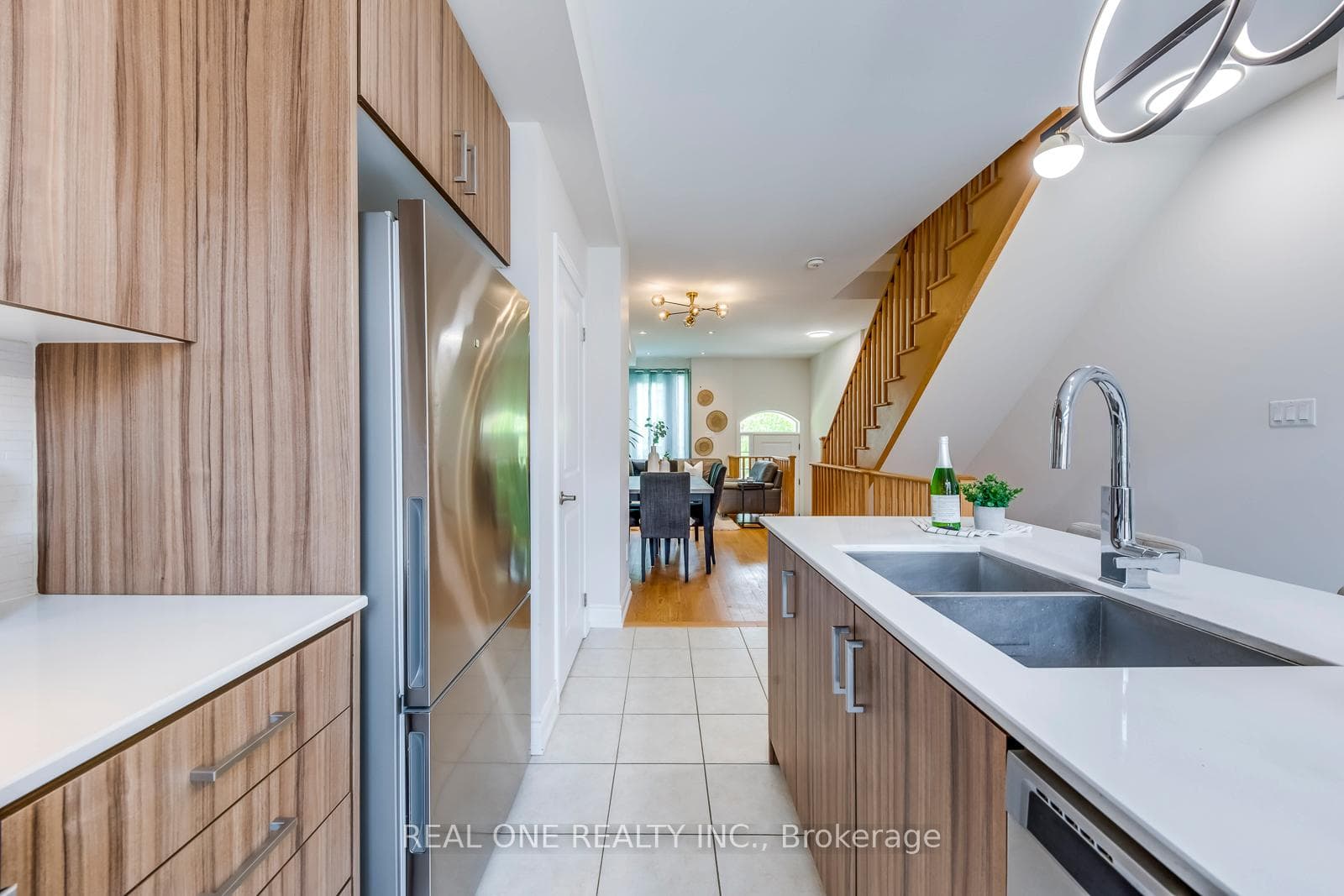 69 Edward Horton Crescent photo 15