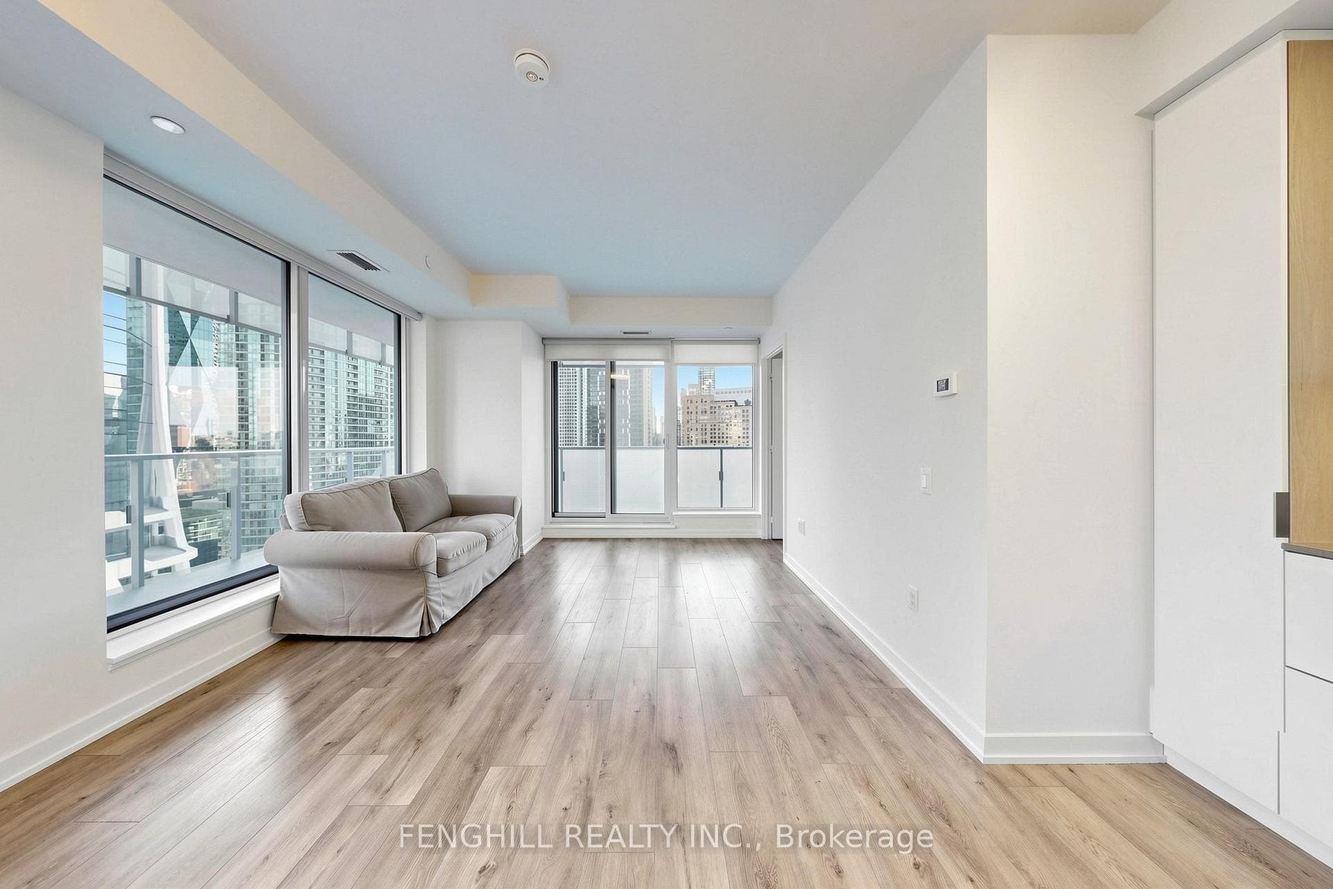 28 Freeland Street Unit 2104 photo 10