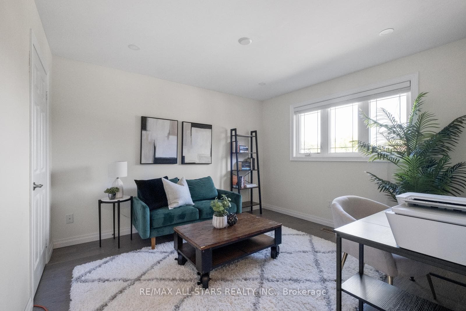 702 Rupert Avenue photo 27