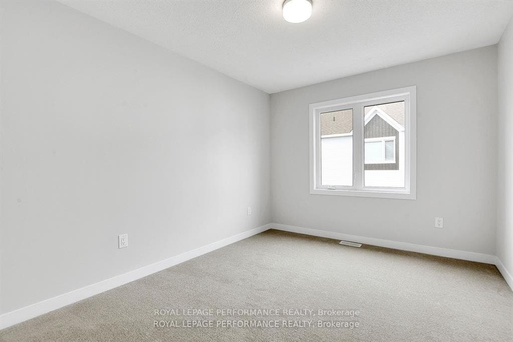 254 FALSETTO Street photo 17