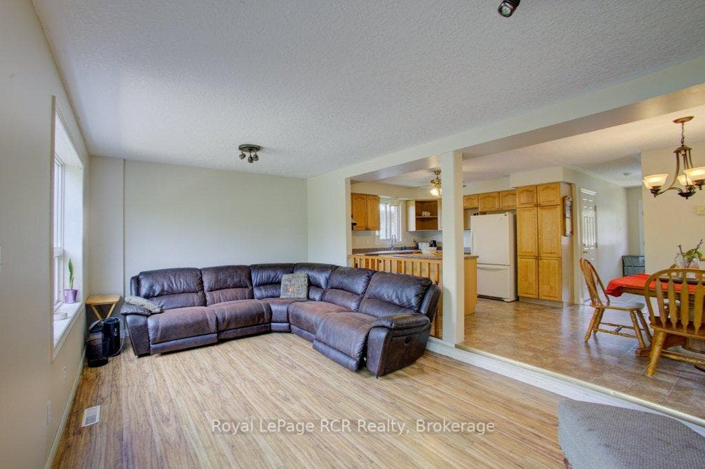 463 Nova Scotia Court photo 11