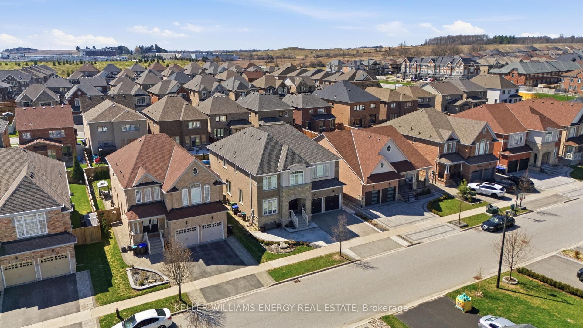 119 Stewart Crescent photo 41