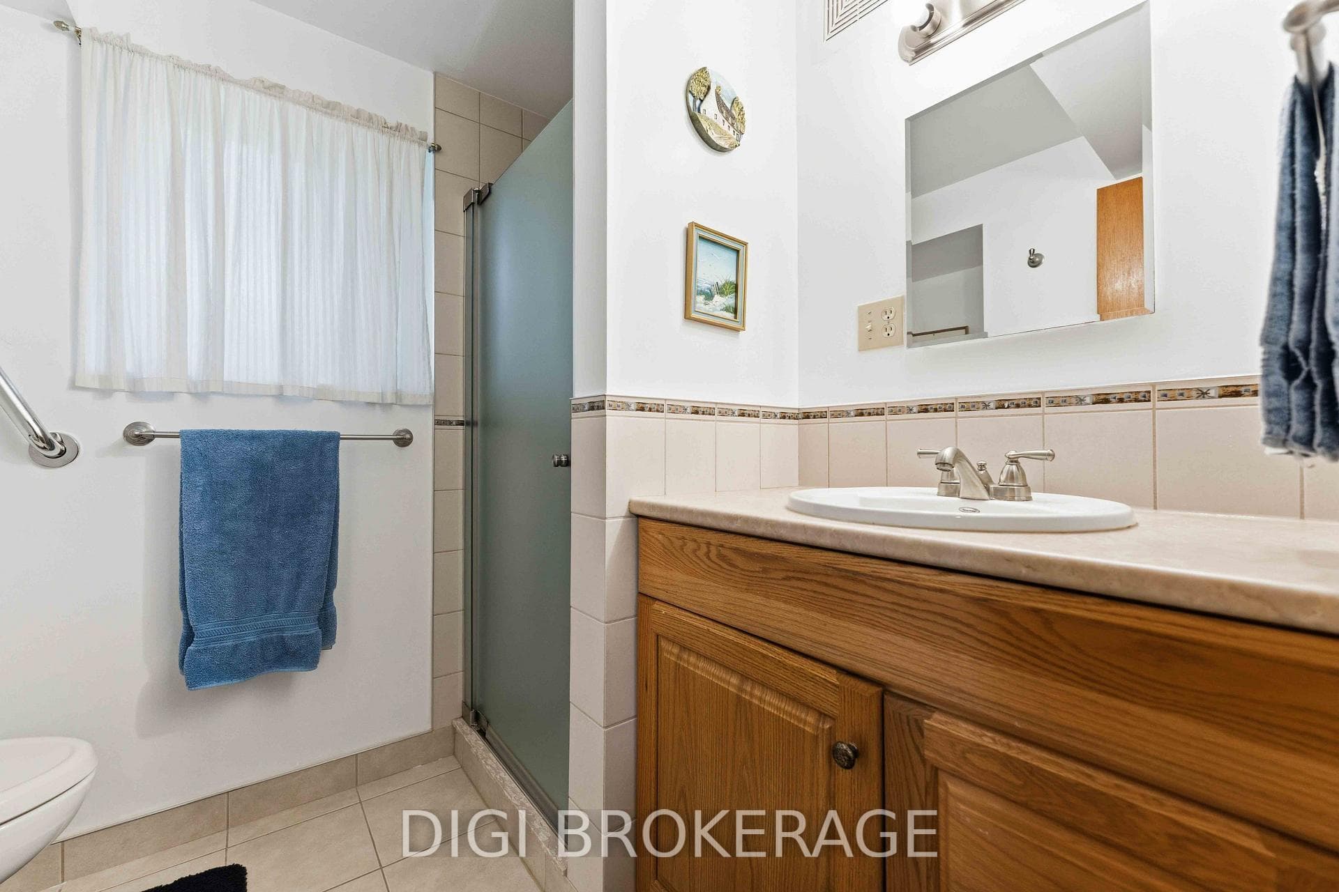 737 Southmore Drive photo 40