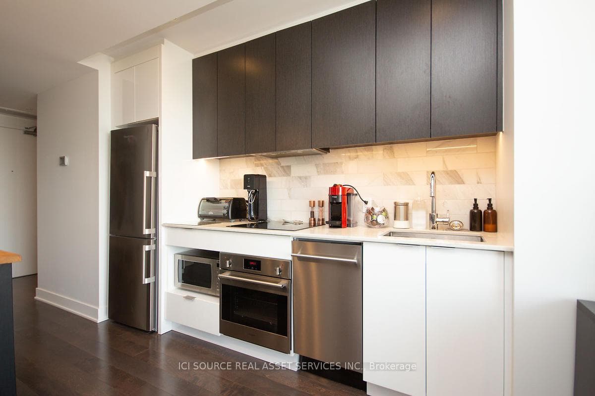 20 Daly Avenue Unit 2111 photo 6