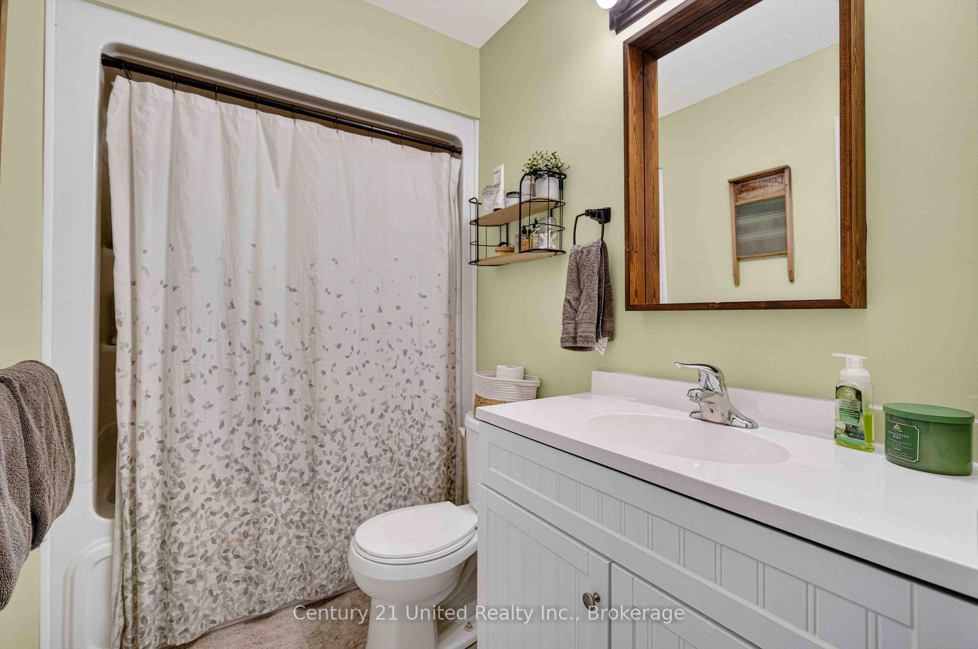 2403 Upper Chemung Drive photo 17