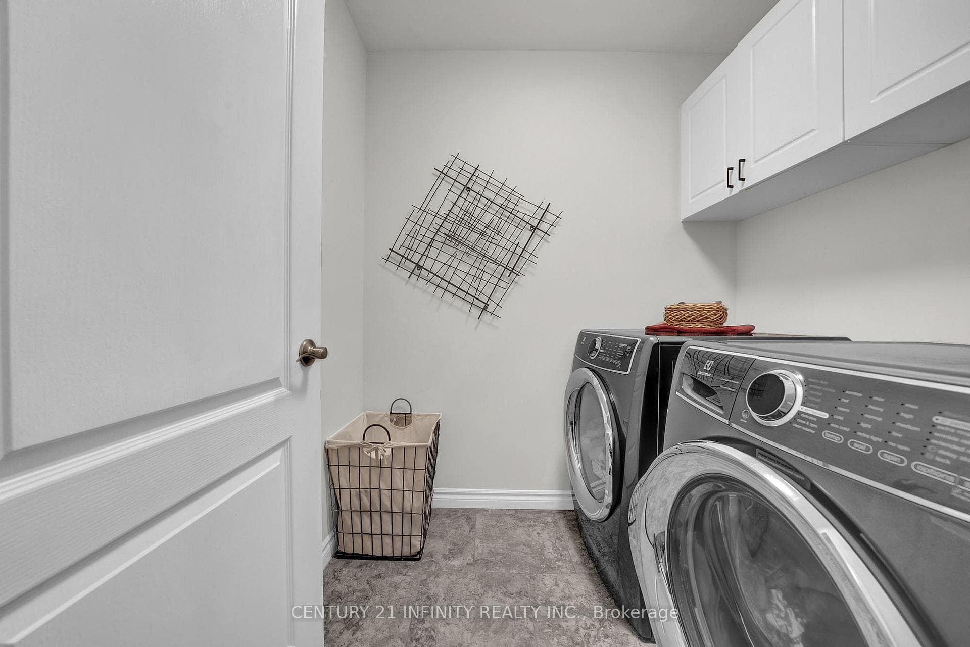 Main floor Laundry