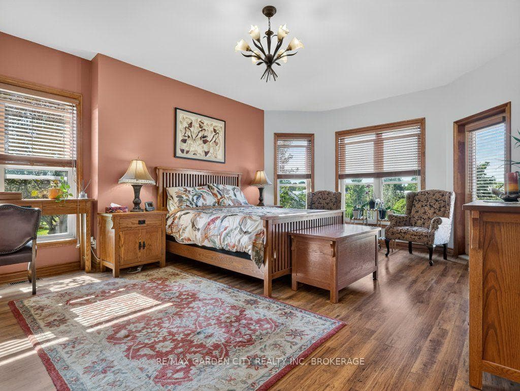 3297 Tallman Drive photo 29