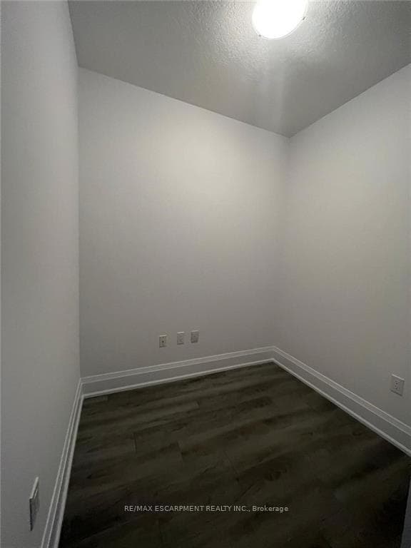 5055 Greenlane Road Unit 340 photo 16
