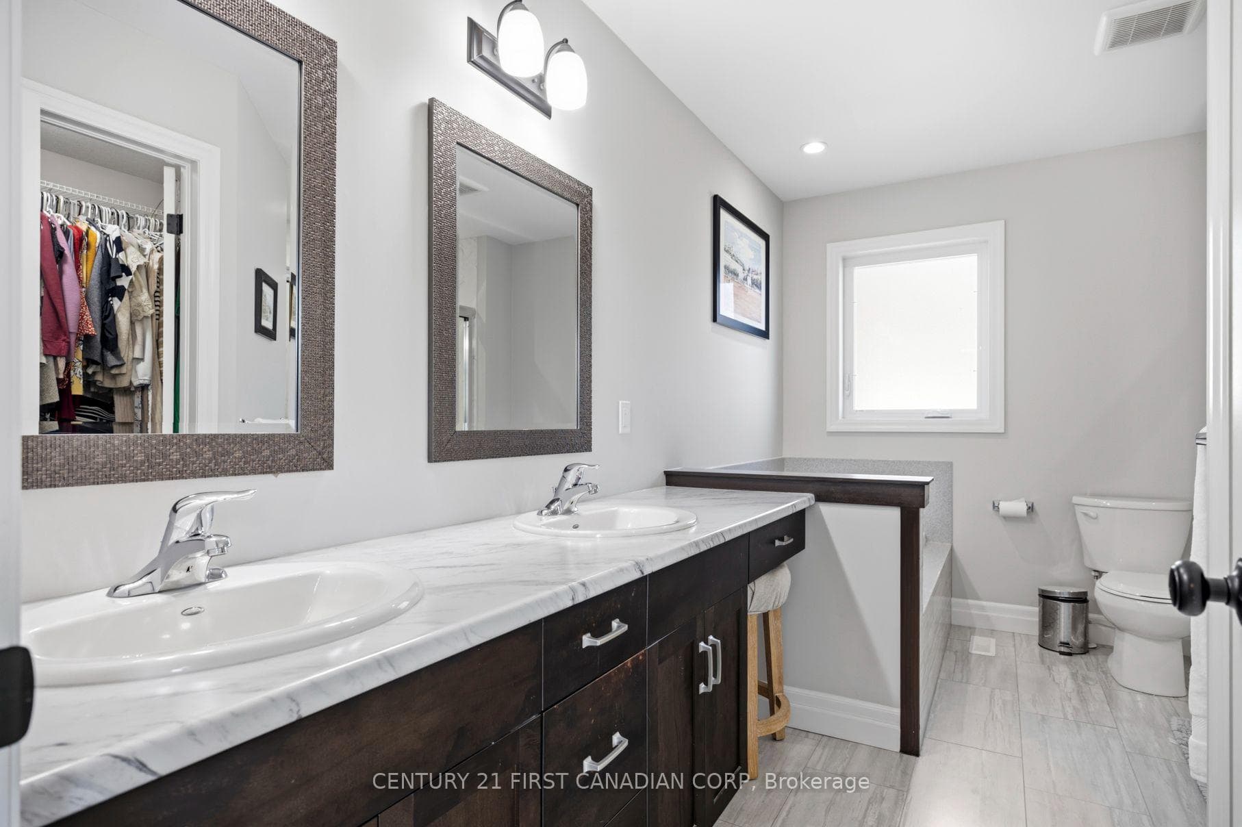 182 Gilmour Drive photo 22