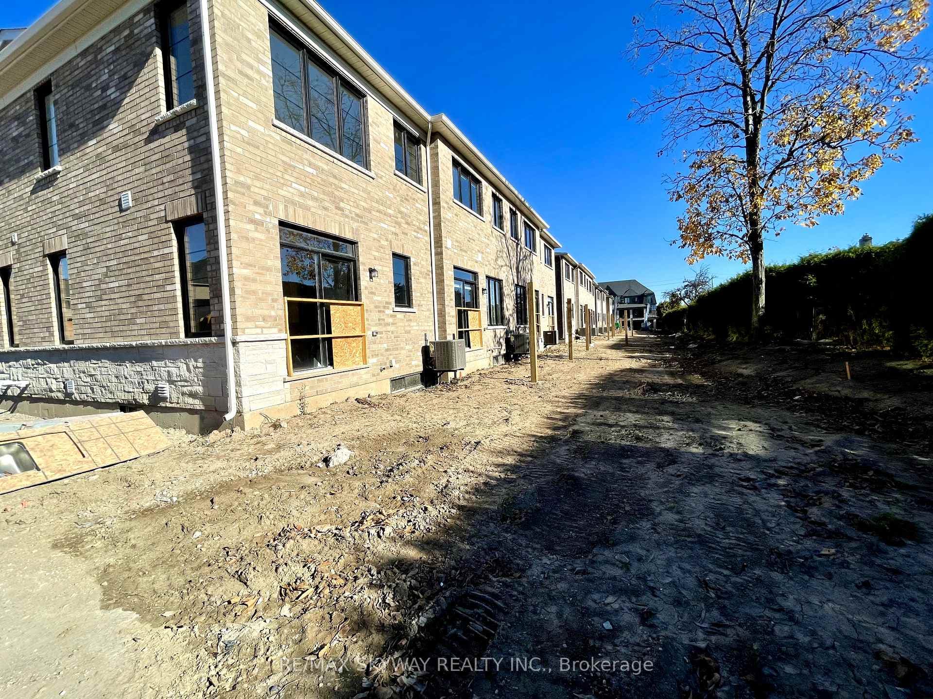 1402 Oakmont Common N/A Unit 110 photo 25
