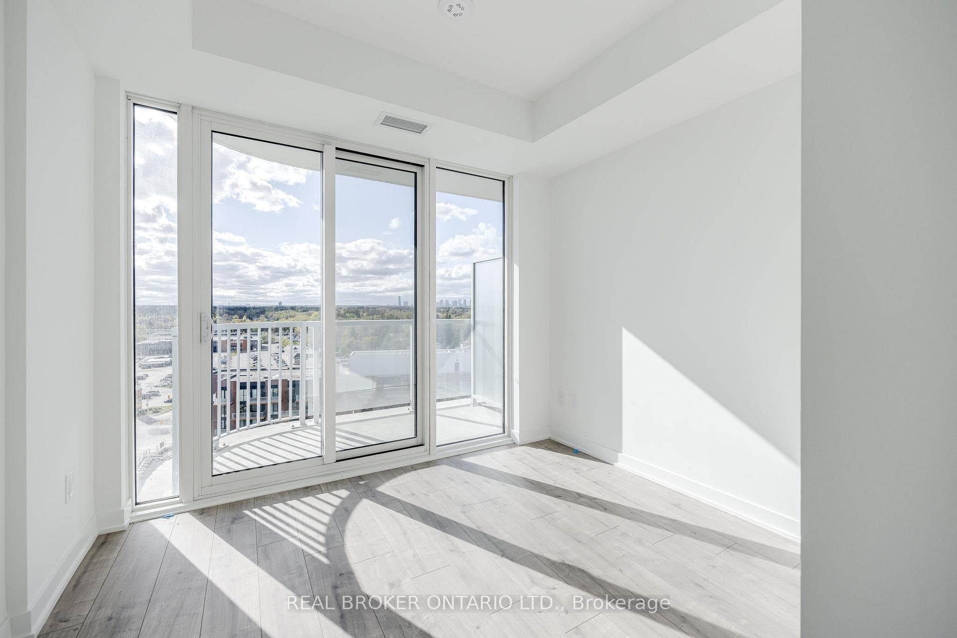 220 Missinnihe Way Unit 1117 photo 9