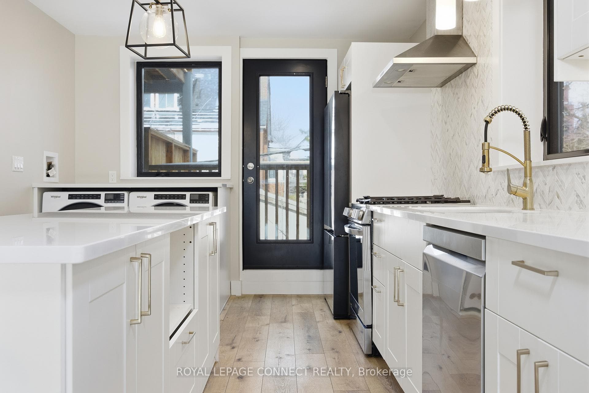 16 Rosemount Avenue photo 20