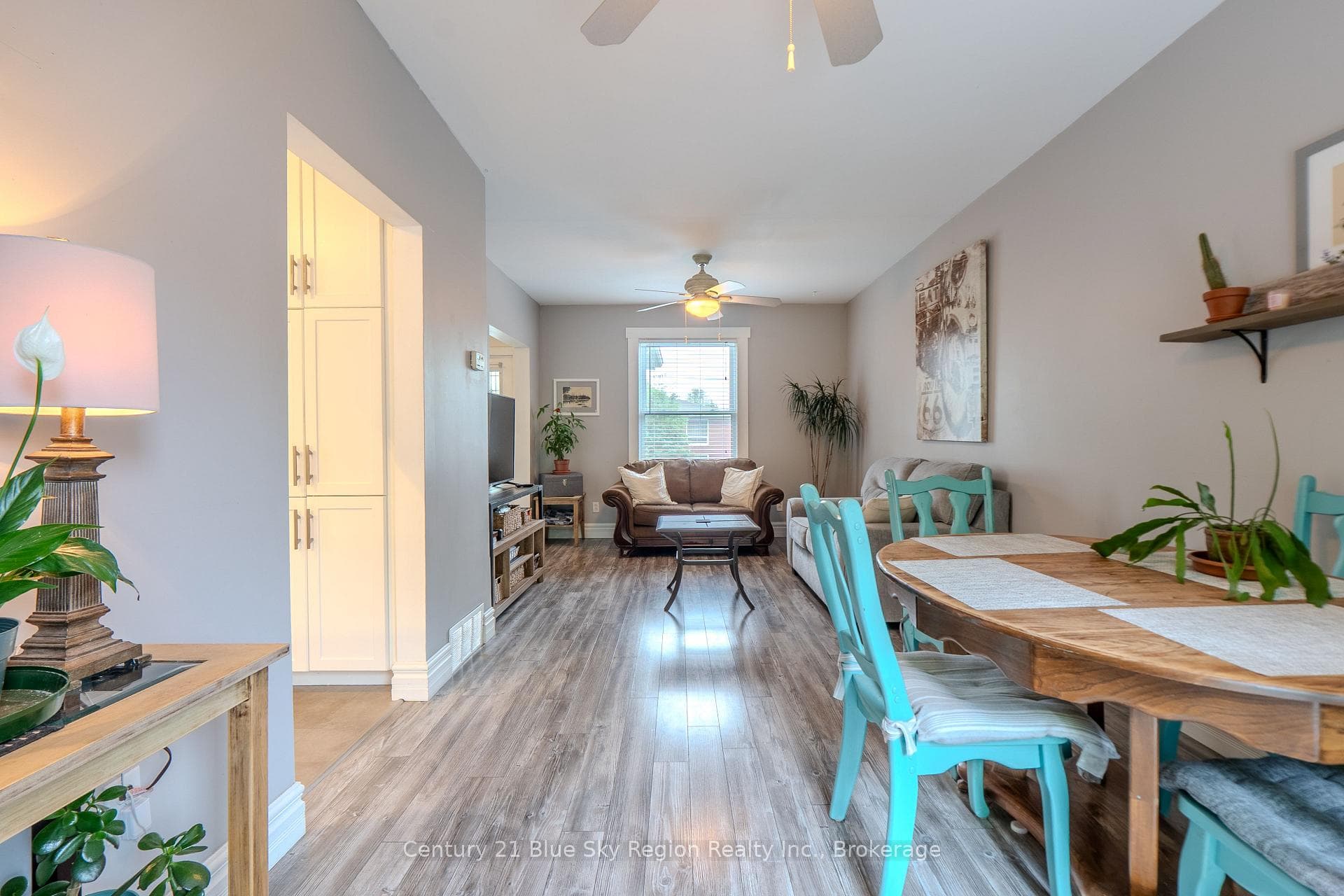 577 O'Brien Street photo 4