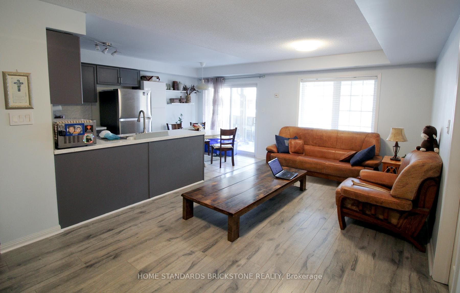 642 Shoreline Drive Unit 1 photo 1