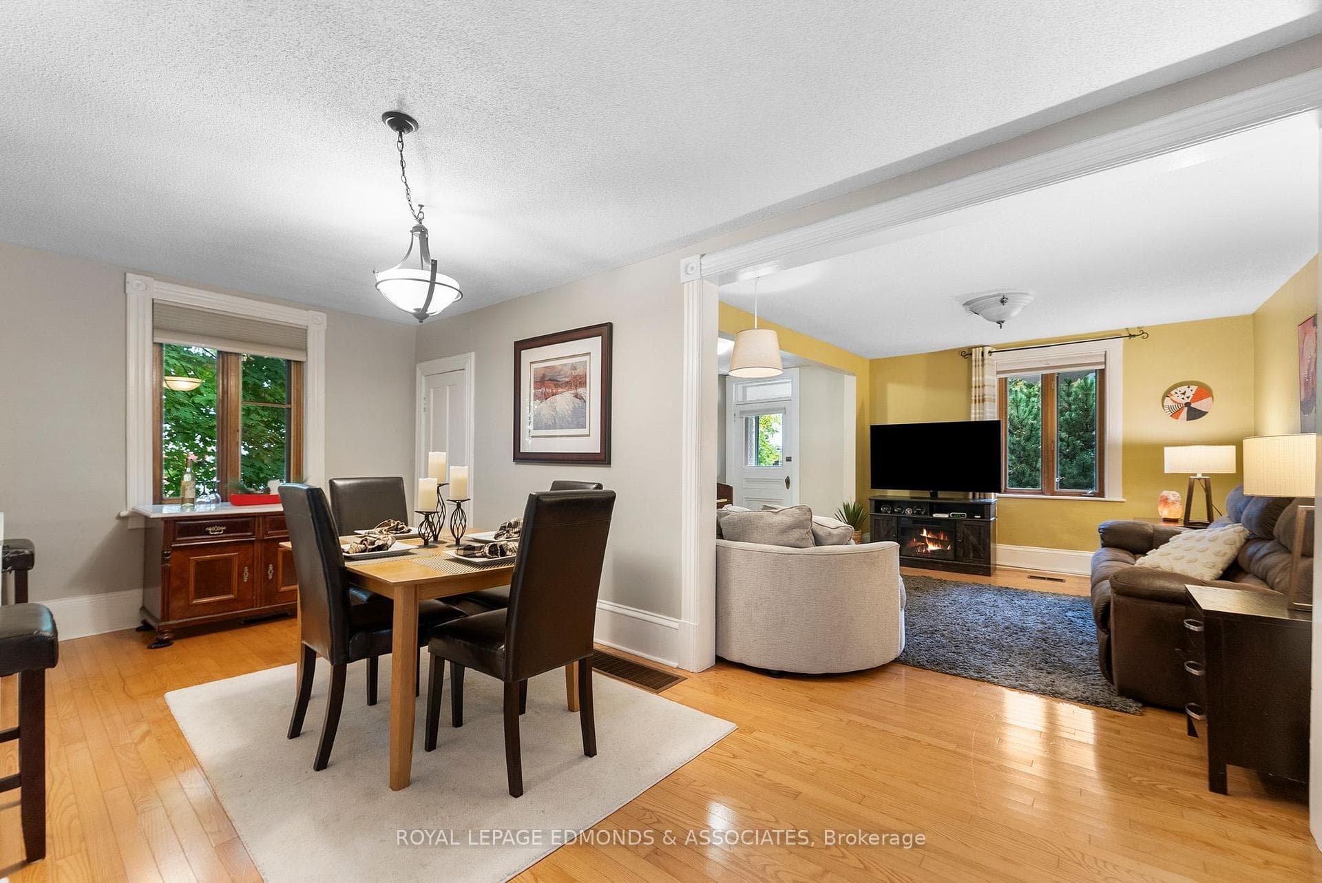 214 Fraser Street photo 11