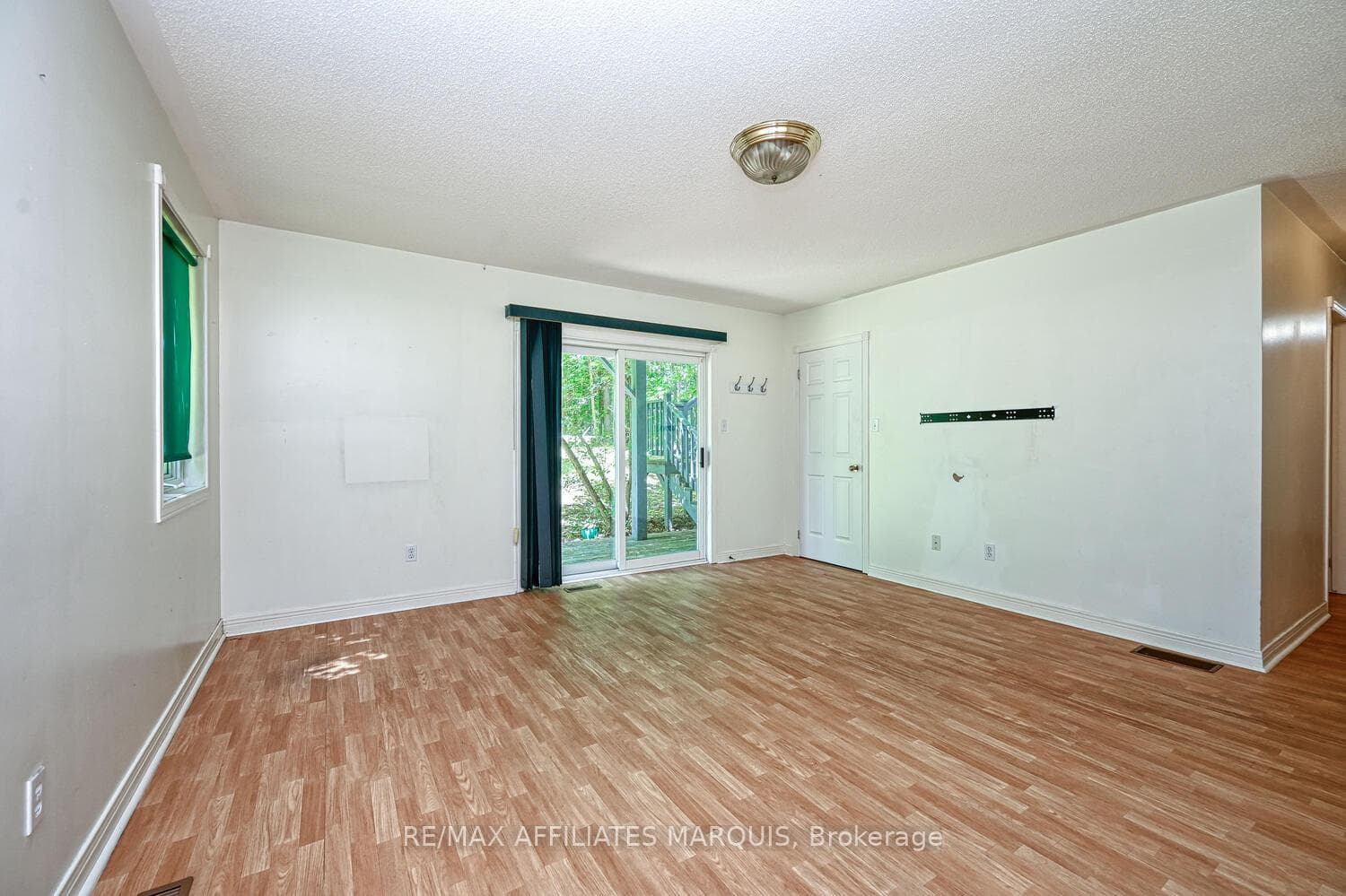 122 Church Avenue photo 33