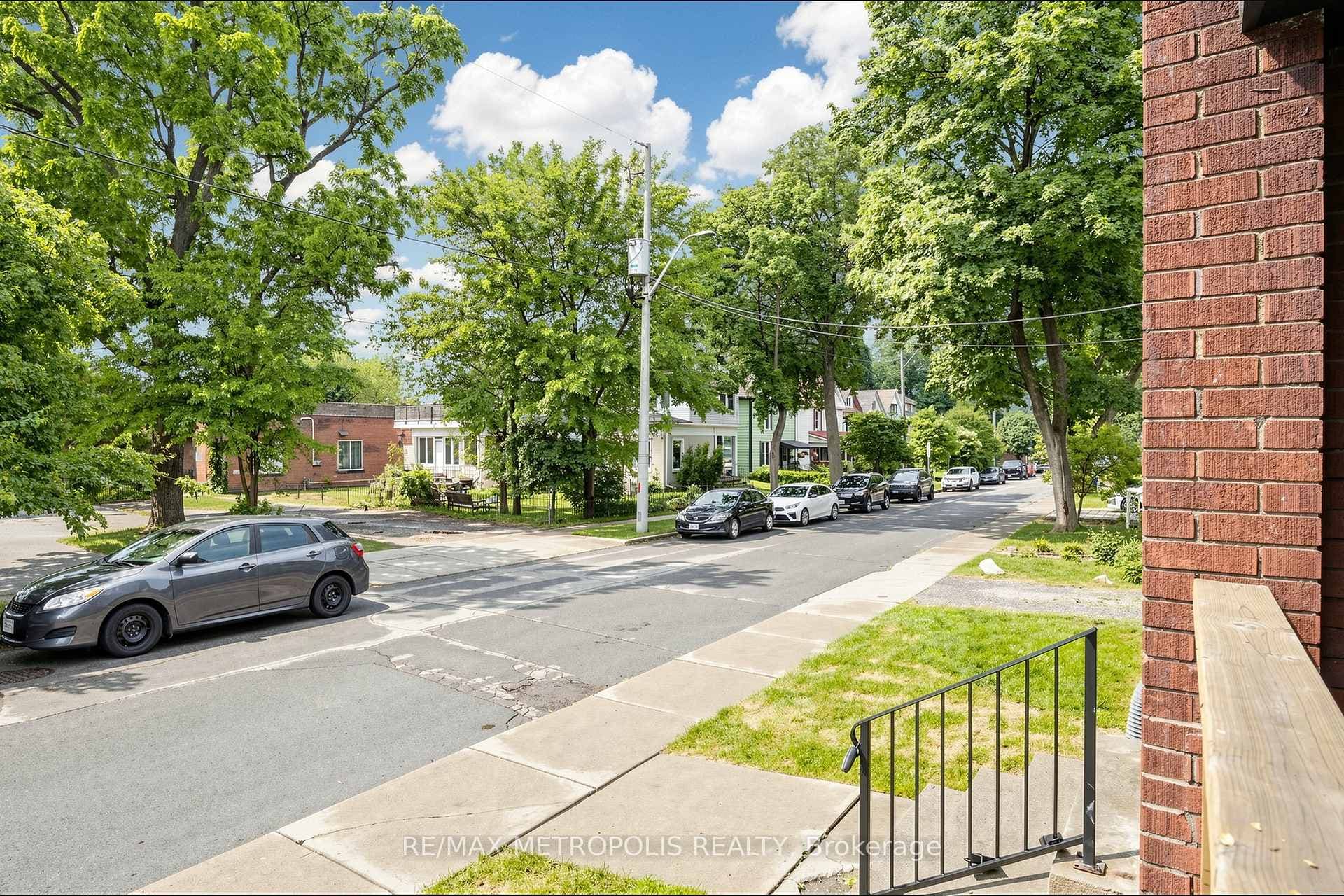 41 Albert Street Unit 2 photo 14