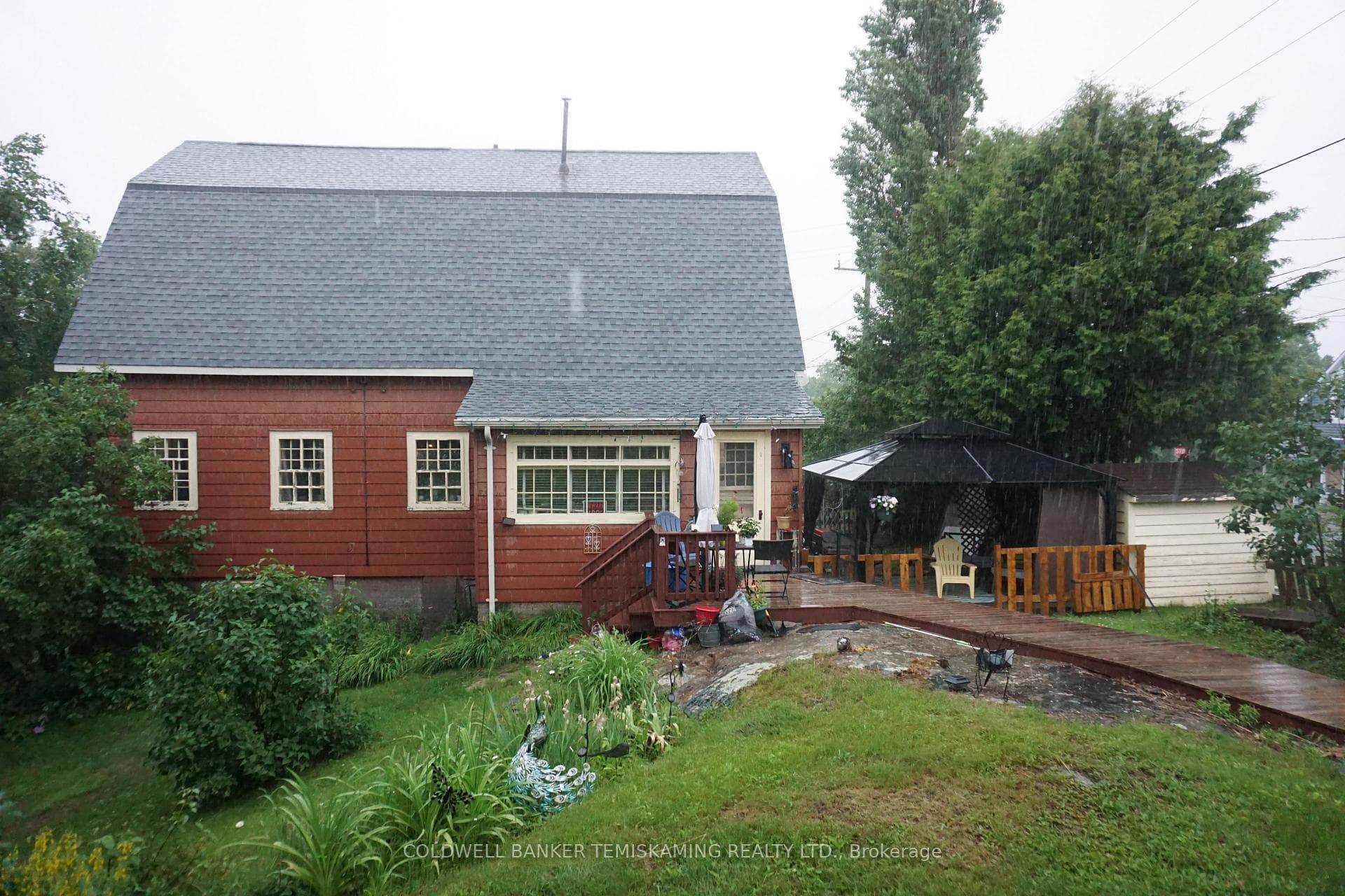 102 Galena Street photo 1
