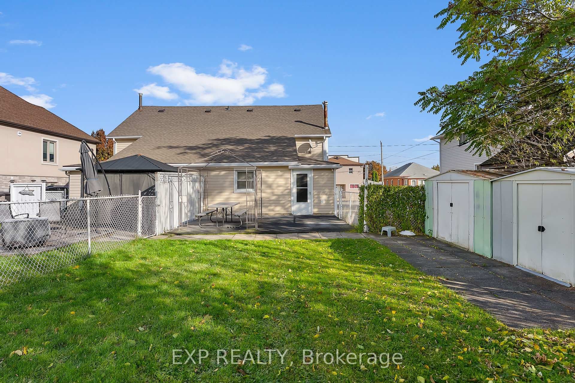 67 Pine Street photo 35