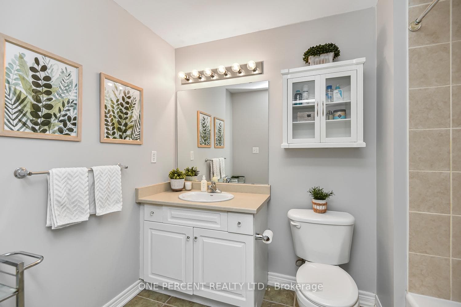 4 Pc Main Bath