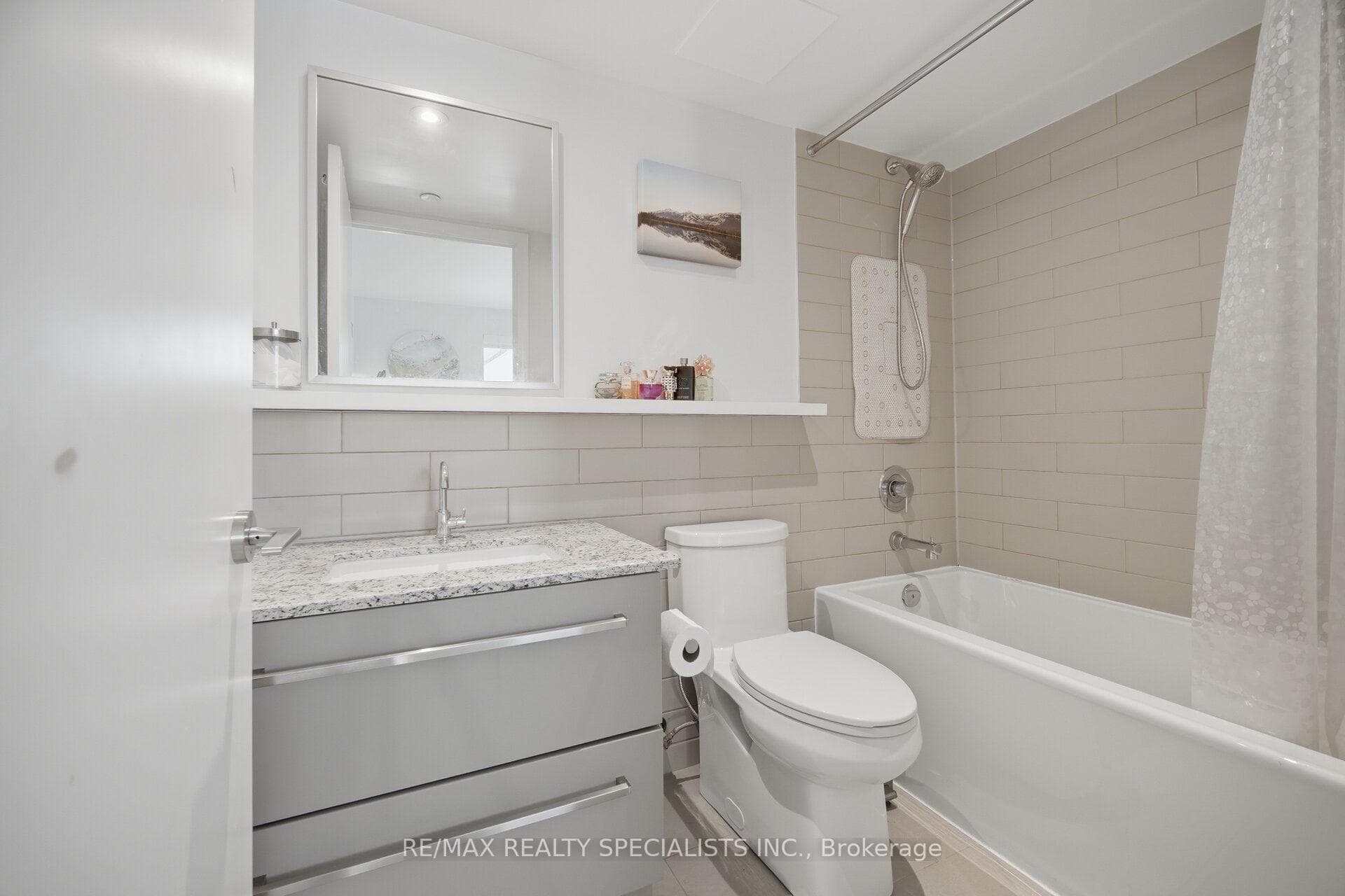 160 Flemington Road Unit 1222 photo 29