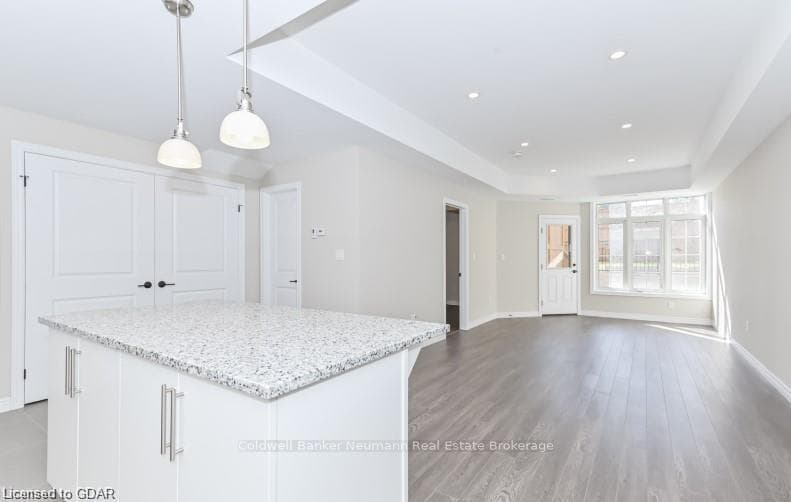 333 GOSLING GARDENS Gardens Unit 103 photo 6