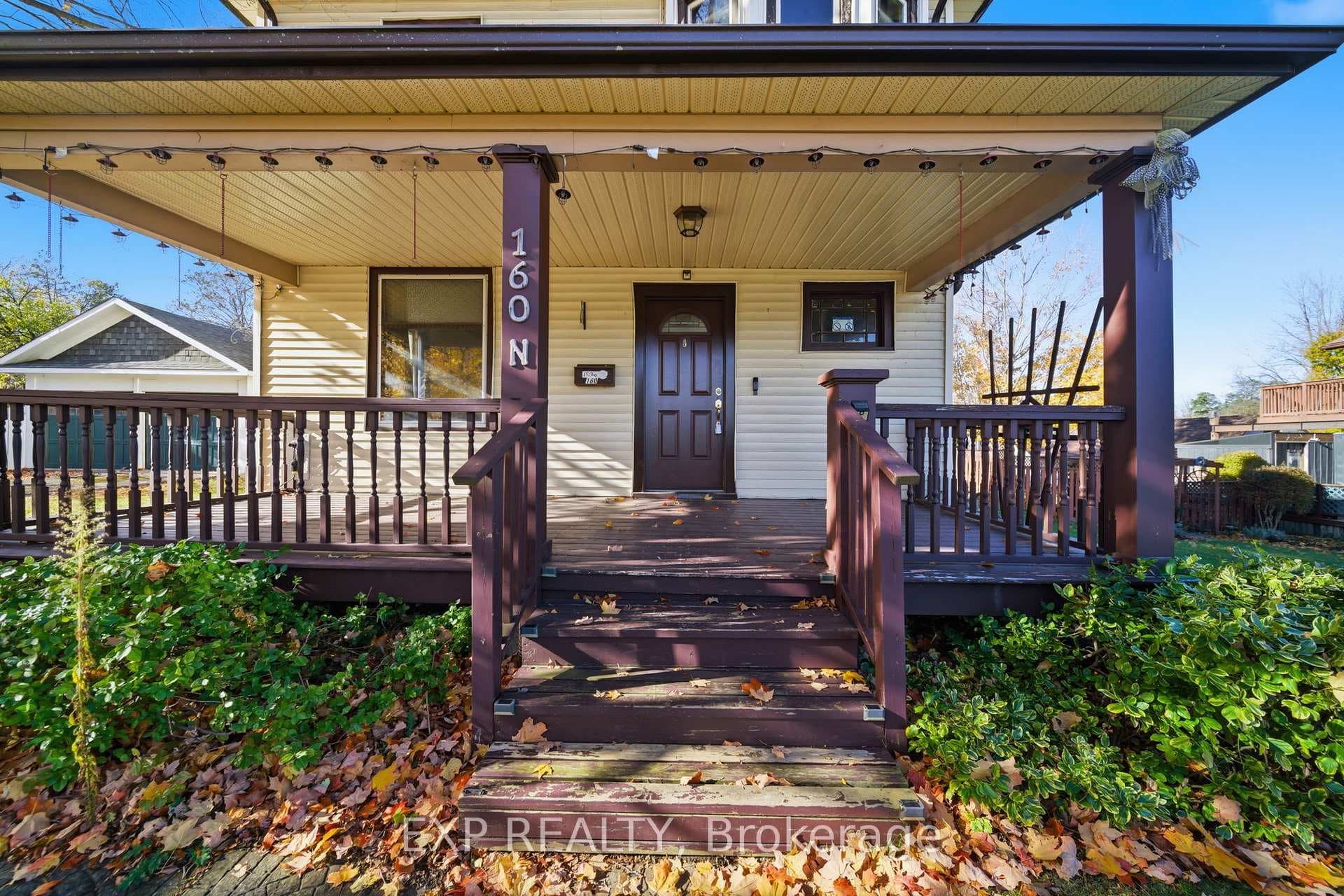 160 Head Street photo 7