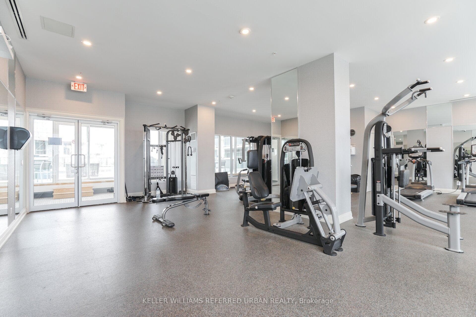 565 Wilson Avenue Unit 410W photo 26