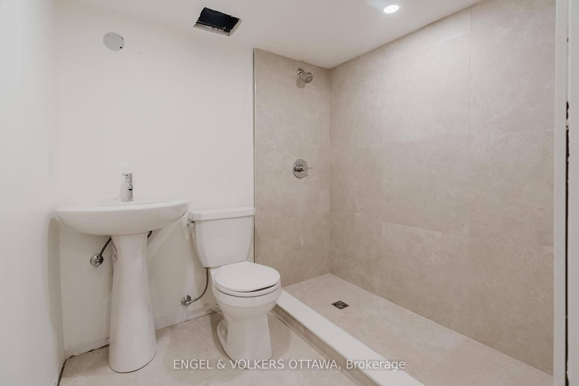 1040 Maitland Avenue Unit B photo 9