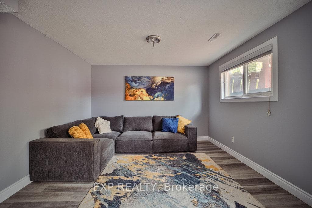 38 Ivybridge Drive photo 16