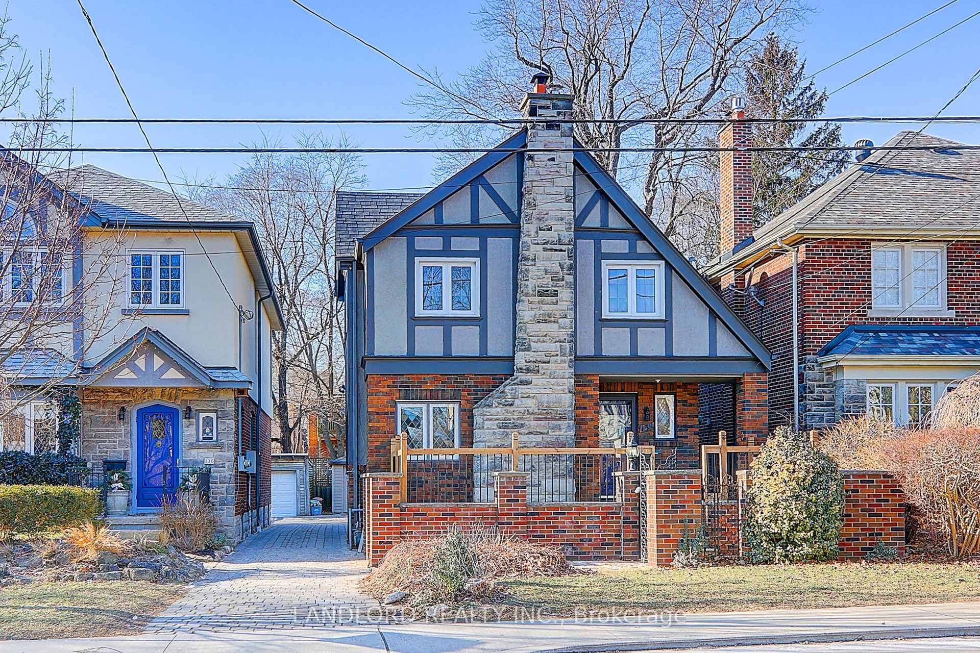 138 Fallingbrook Road photo 40