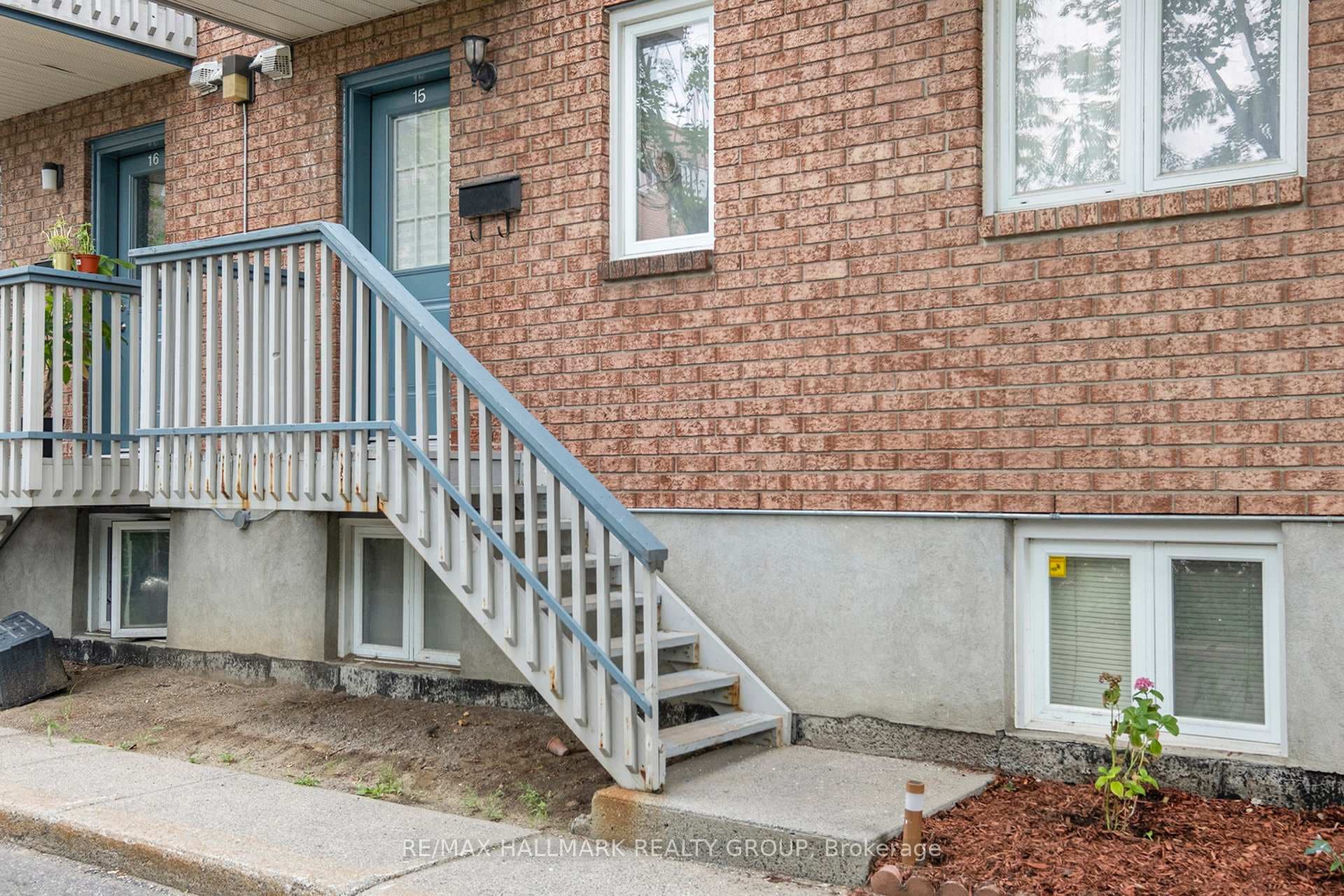 1204 Shillington Avenue Unit 15 photo 2